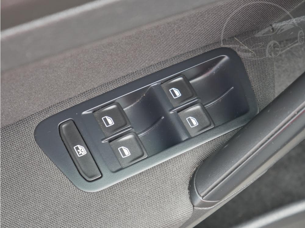 2014 Volkswagen GOLF - 16