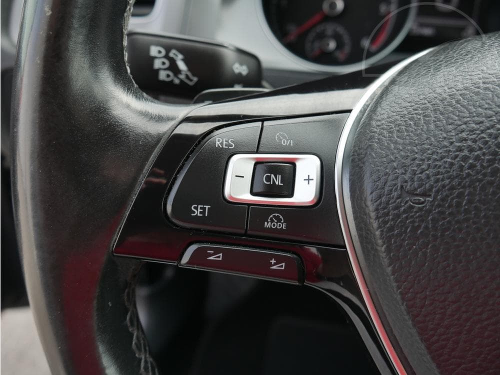 2014 Volkswagen GOLF - 18