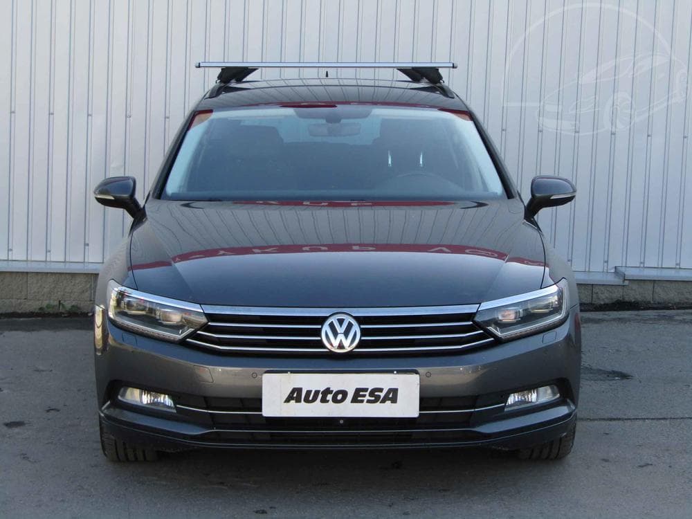 2015 Volkswagen PASSAT - 2