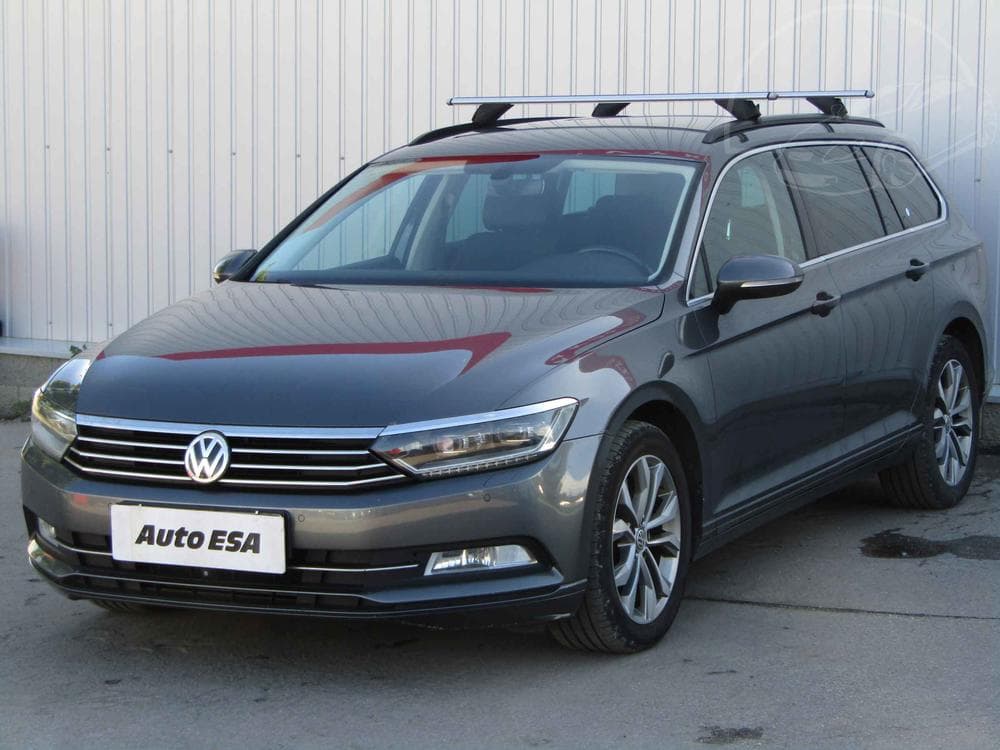 2015 Volkswagen PASSAT - 3