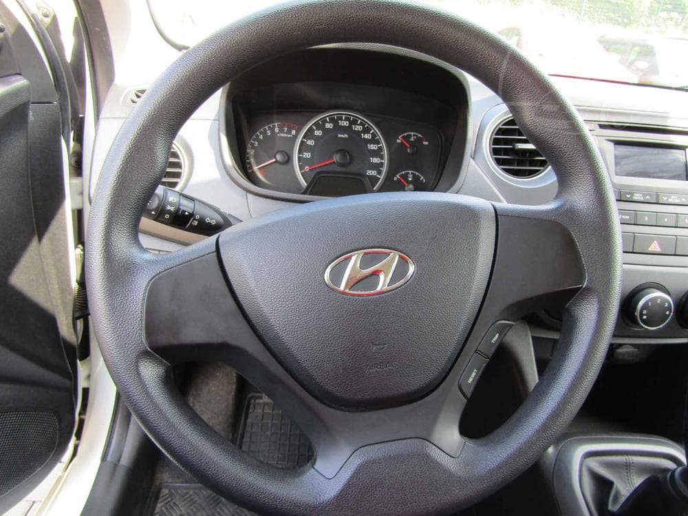 2016 Hyundai i10 - 12