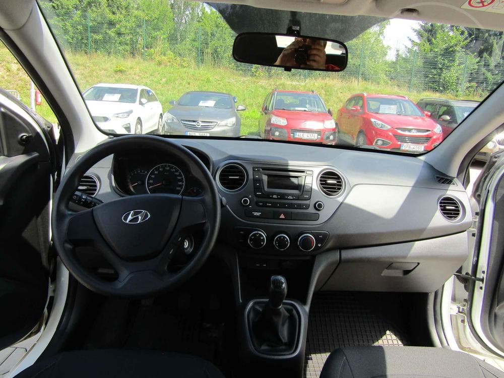 2016 Hyundai i10 - 8