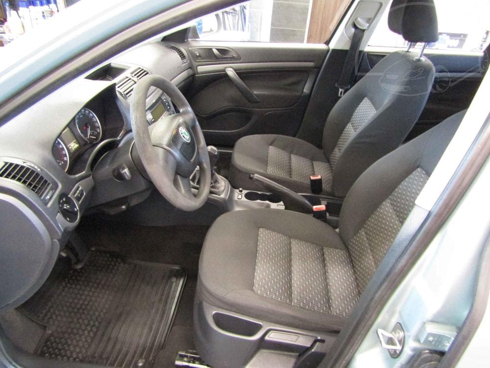 2011 Škoda OCTAVIA - 9