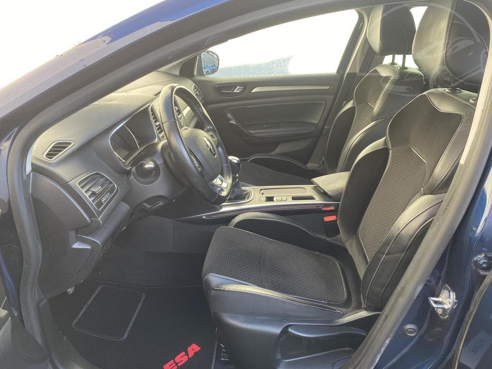 2016 Renault MEGANE - 9
