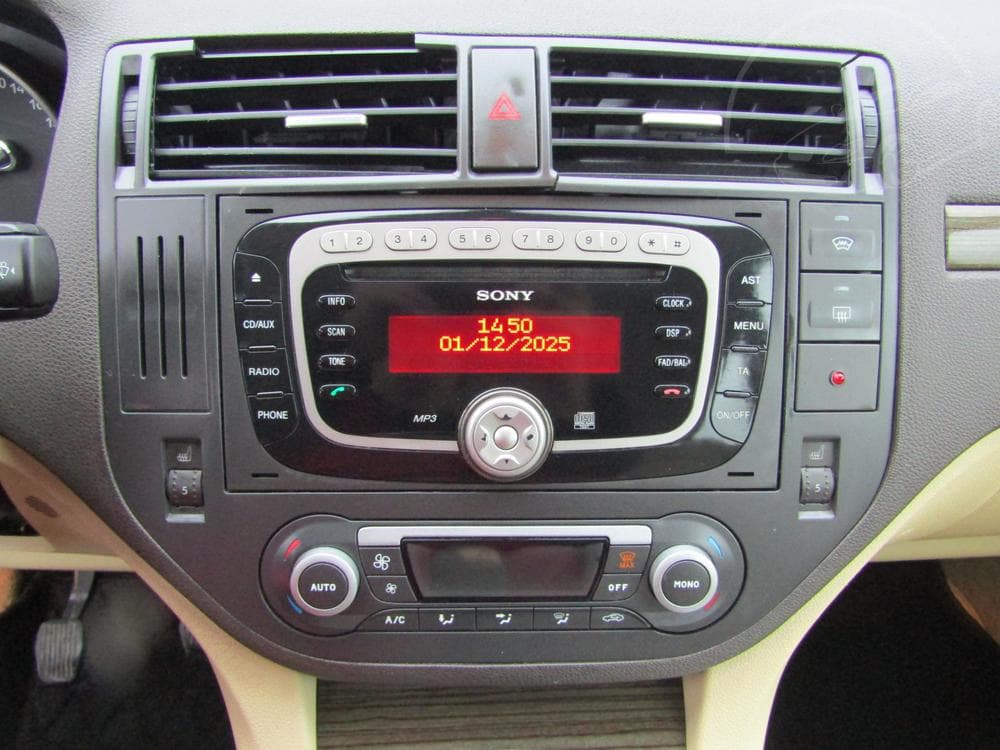 2008 Ford C-Max - 40