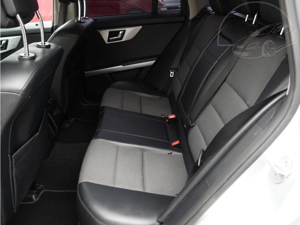 2008 Mercedes-Benz GLK - 10