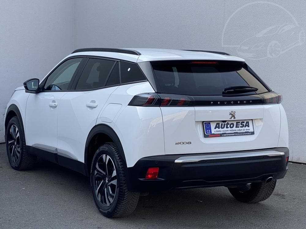 2022 Peugeot 2008 - 21
