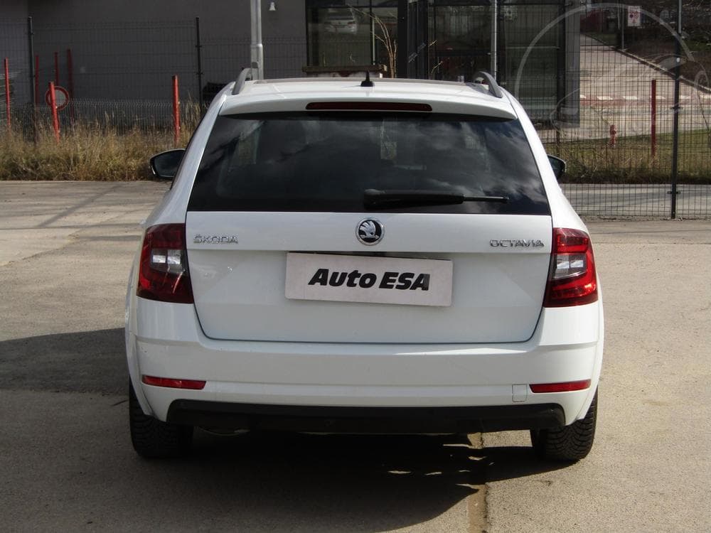 2017 Škoda OCTAVIA - 13
