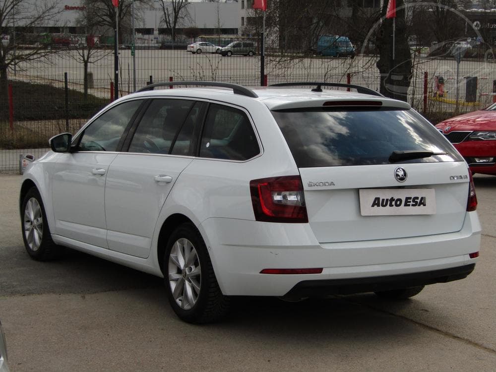 2017 Škoda OCTAVIA - 16