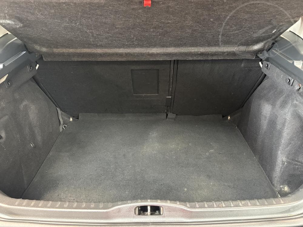 2013 Peugeot 308 - 7