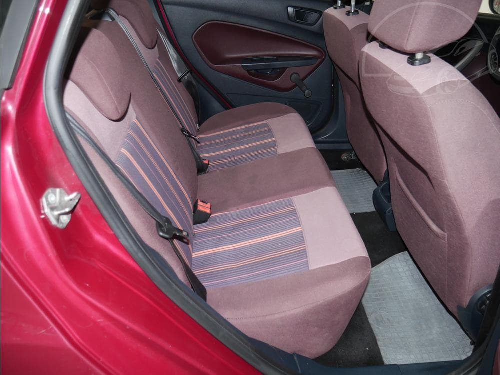 2009 Ford FIESTA - 11