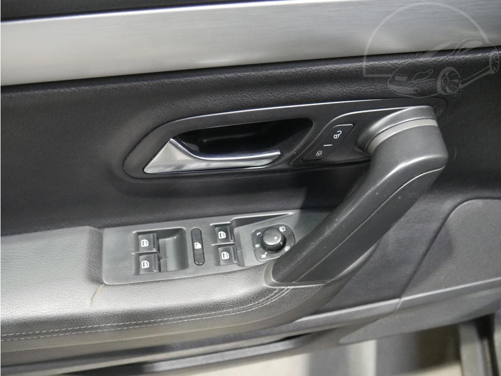 2013 Volkswagen Cc - 11