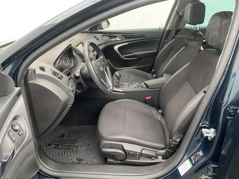 2014 Opel INSIGNIA - 9