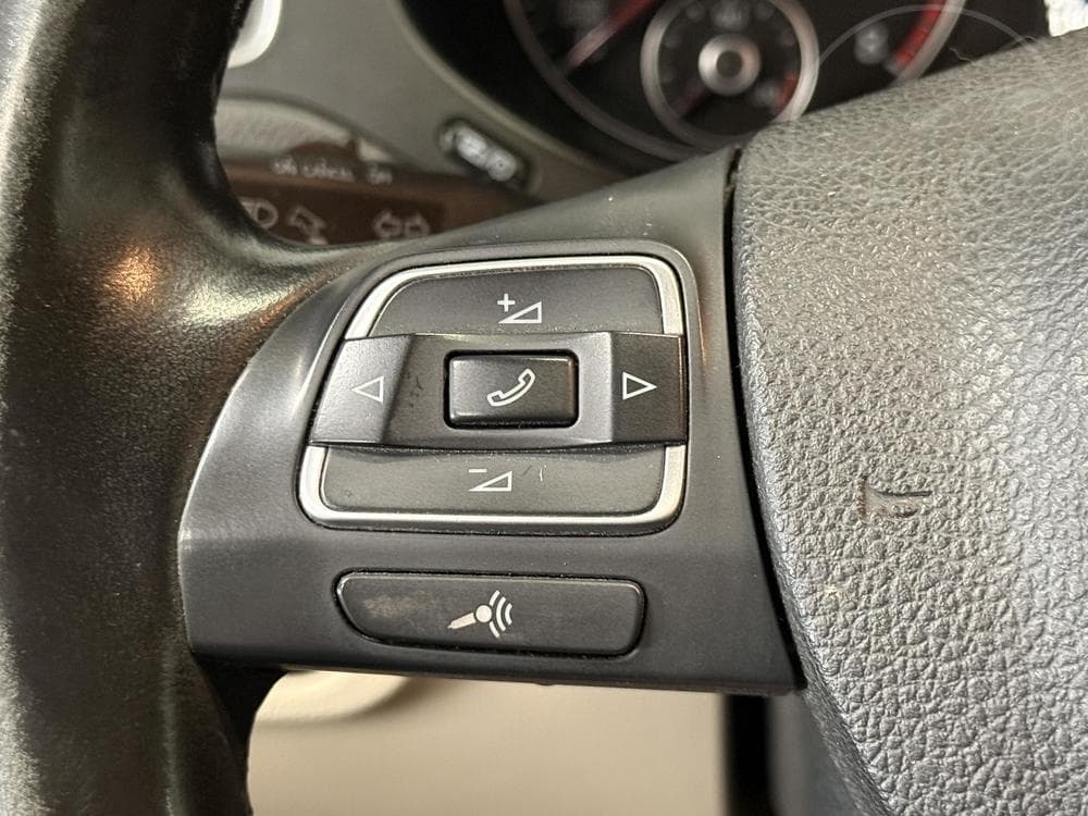2012 Volkswagen JETTA - 18