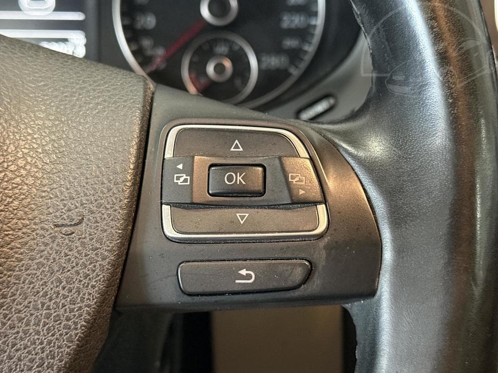 2012 Volkswagen JETTA - 19