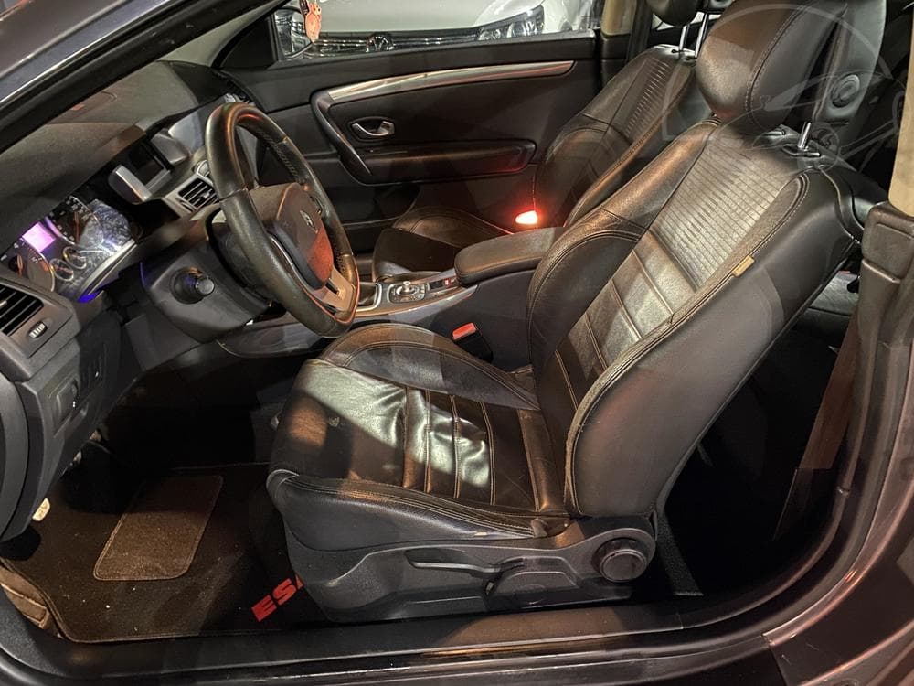 2010 Renault LAGUNA - 9