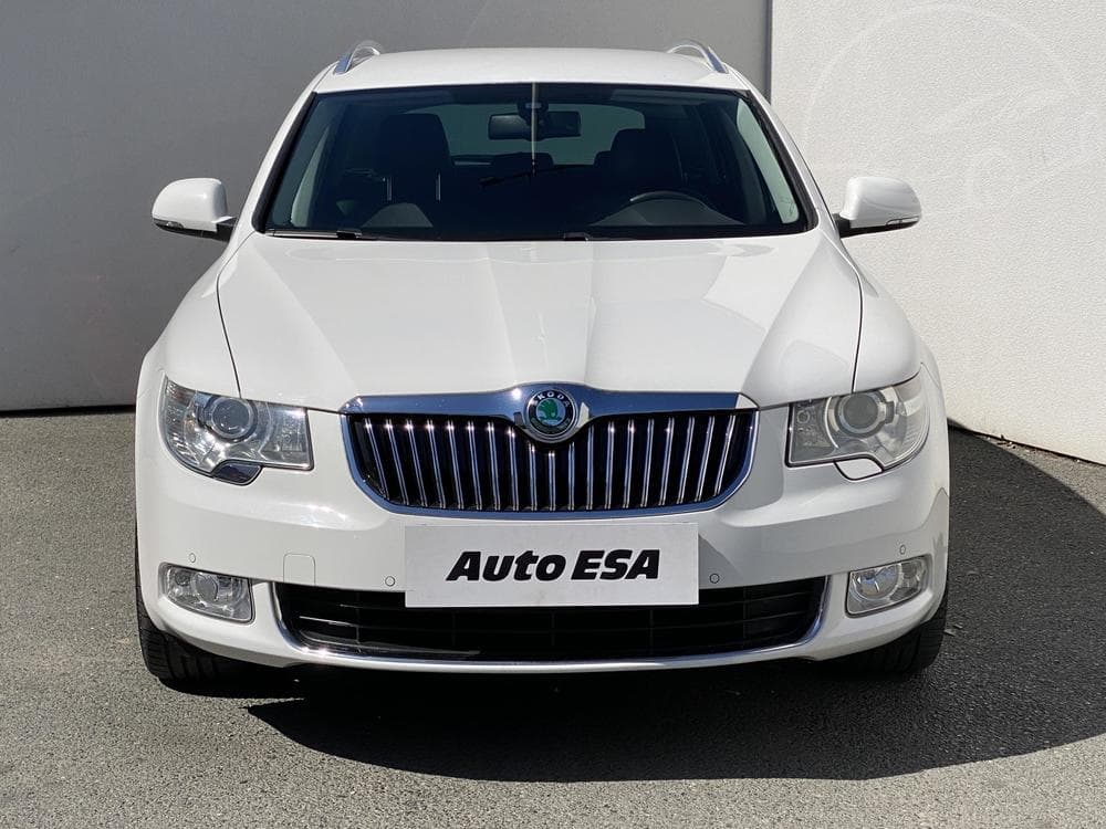2013 Škoda SUPERB - 4