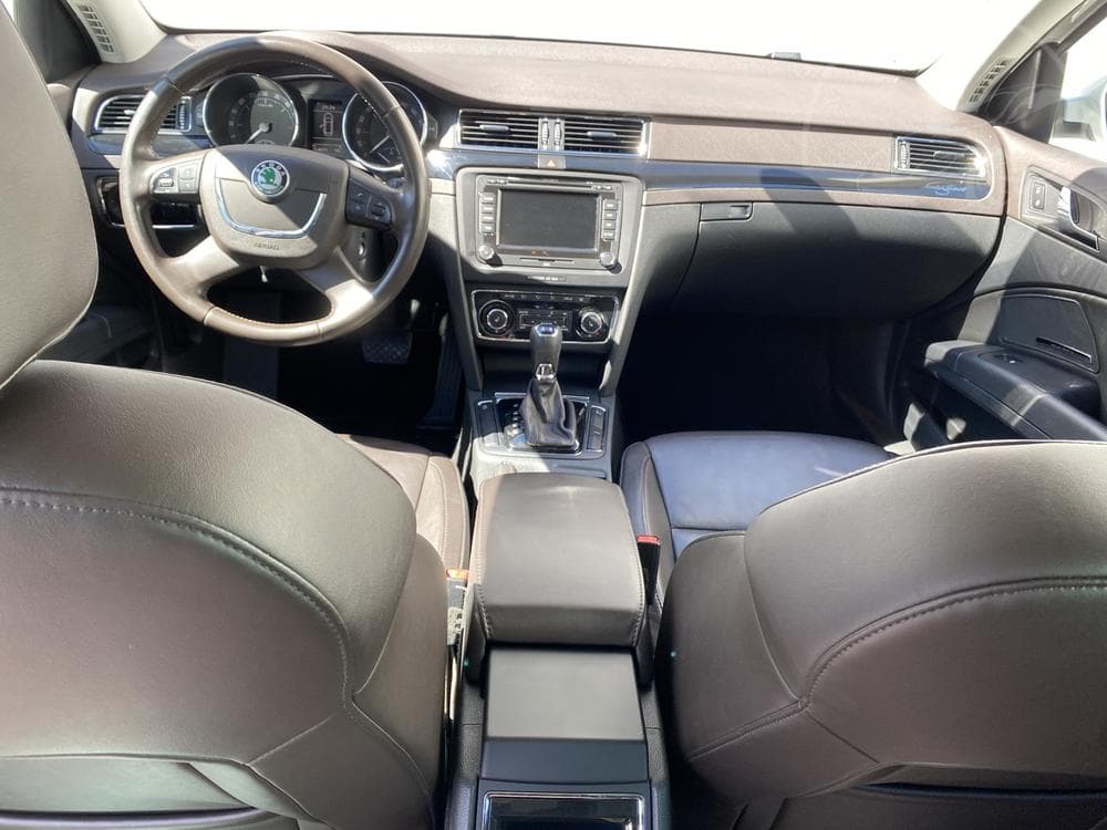 2013 Škoda SUPERB - 22