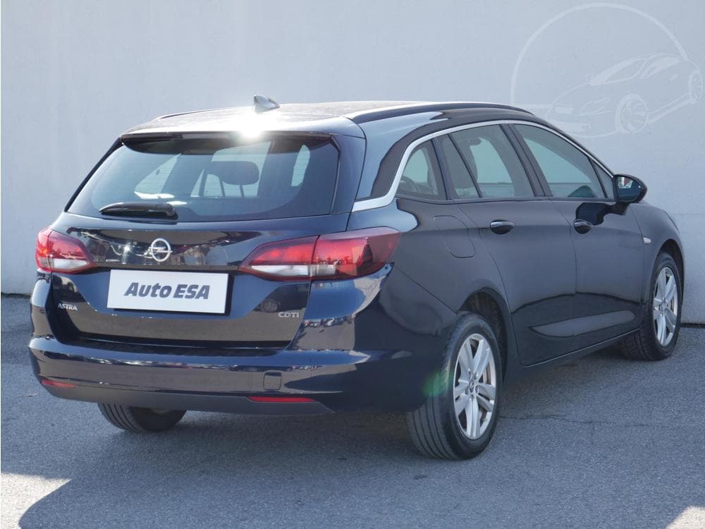 2018 Opel ASTRA - 4