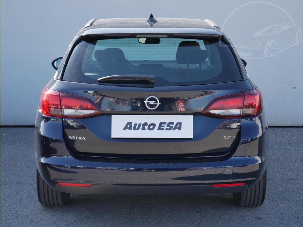 2018 Opel ASTRA - 5