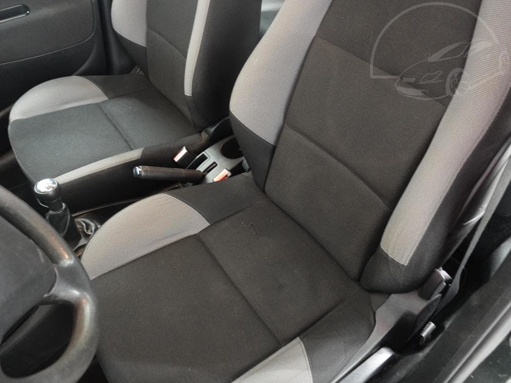 2009 Peugeot 207 - 9