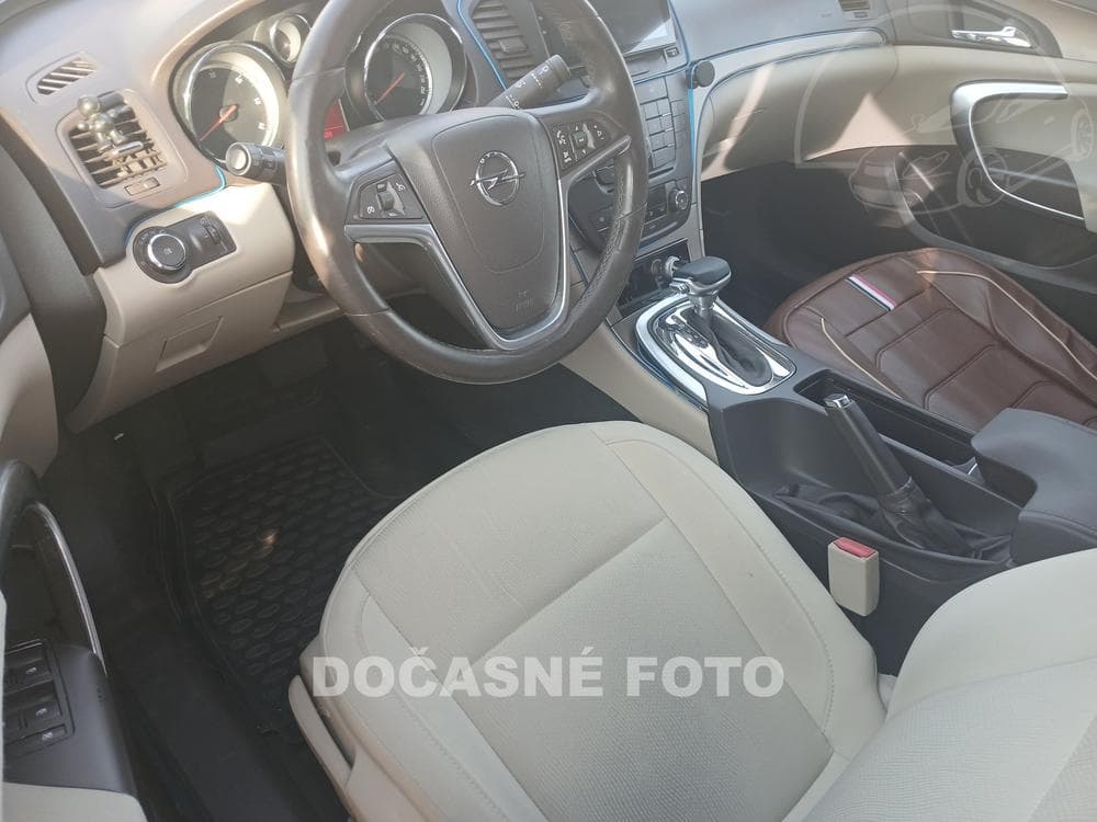 2009 Opel INSIGNIA - 3