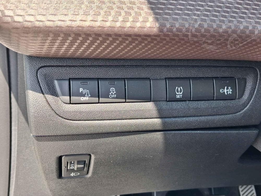 2015 Peugeot 2008 - 12