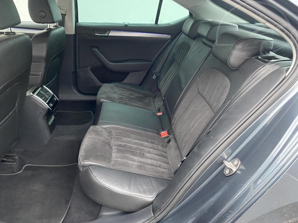 2015 Škoda SUPERB - 28