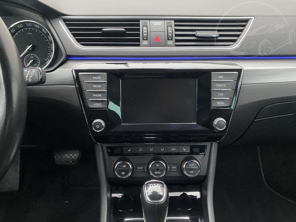 2015 Škoda SUPERB - 34