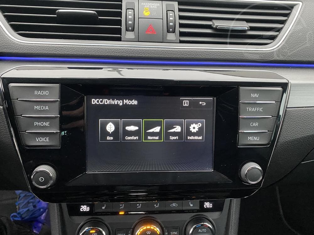 2015 Škoda SUPERB - 55