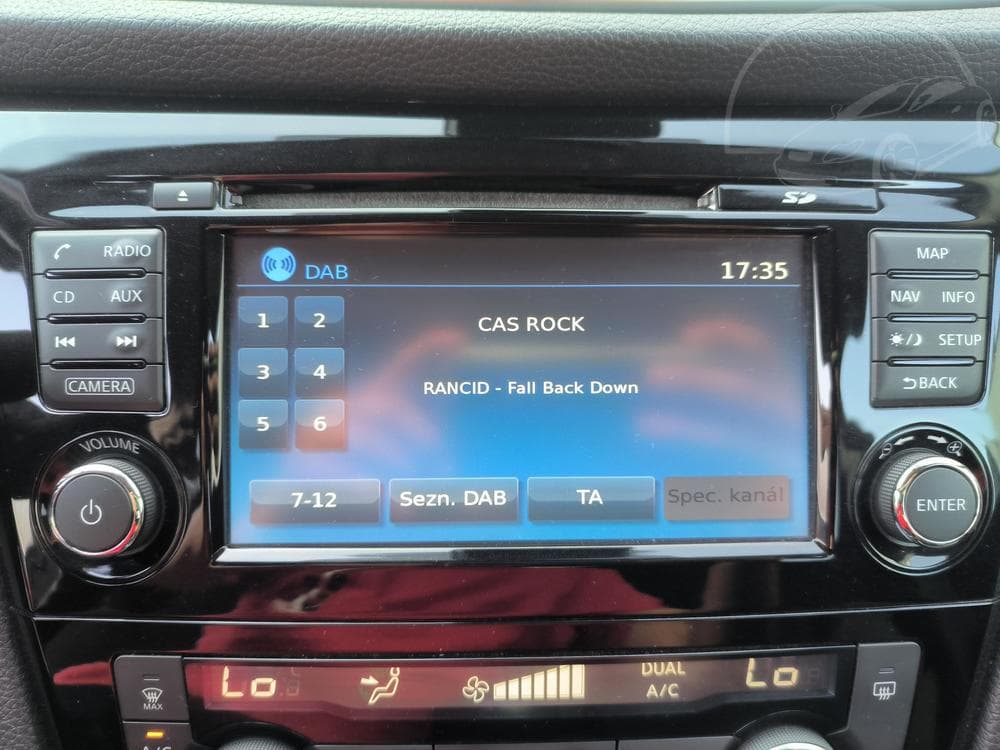 2017 Nissan Qashqai - 23