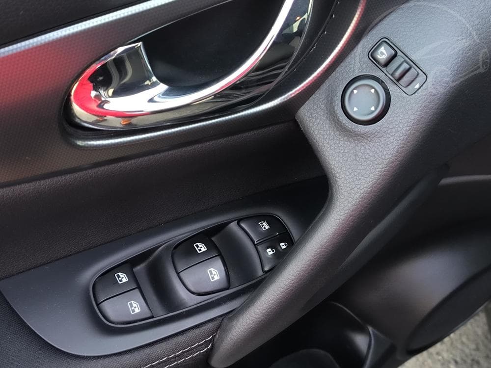 2017 Nissan Qashqai - 37