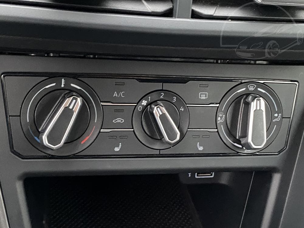 2018 Volkswagen Polo - 14