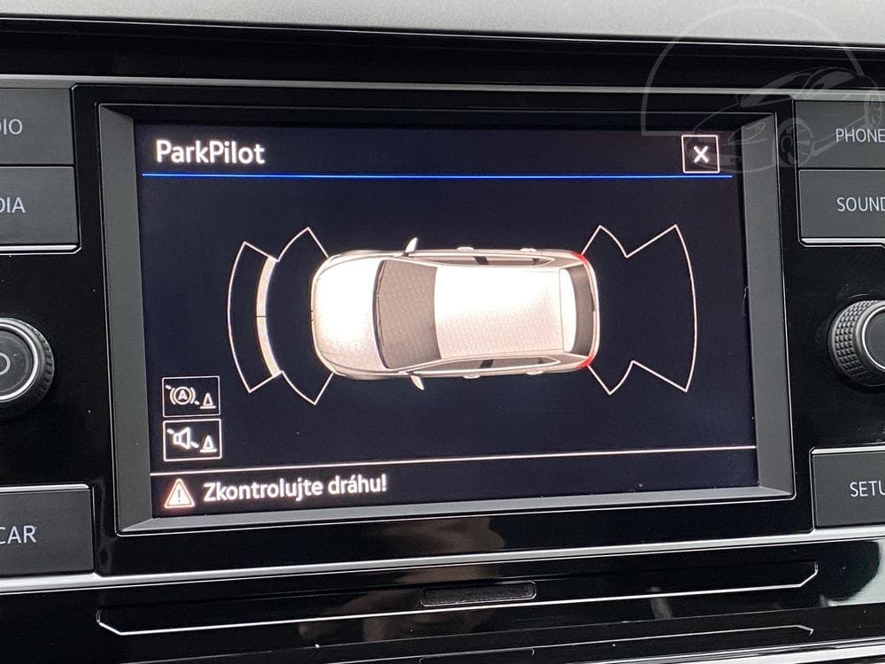 2018 Volkswagen Polo - 16