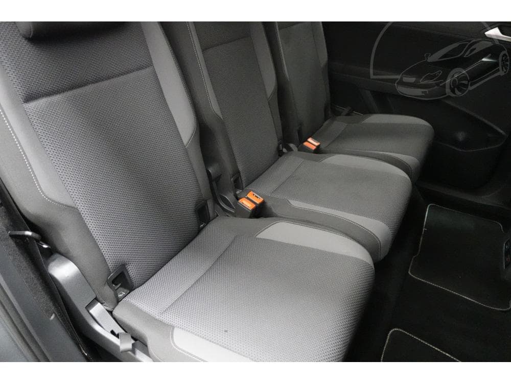 2016 Volkswagen Touran - 12