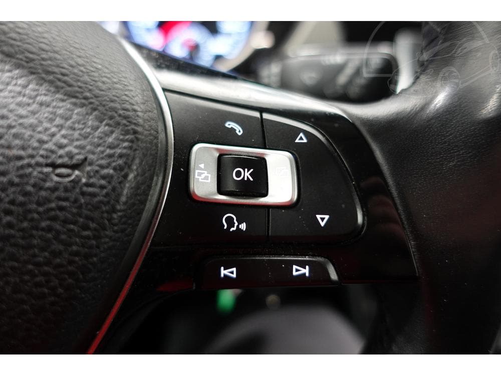 2016 Volkswagen Touran - 16