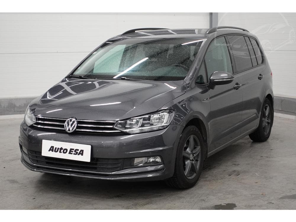 2016 Volkswagen Touran - 3