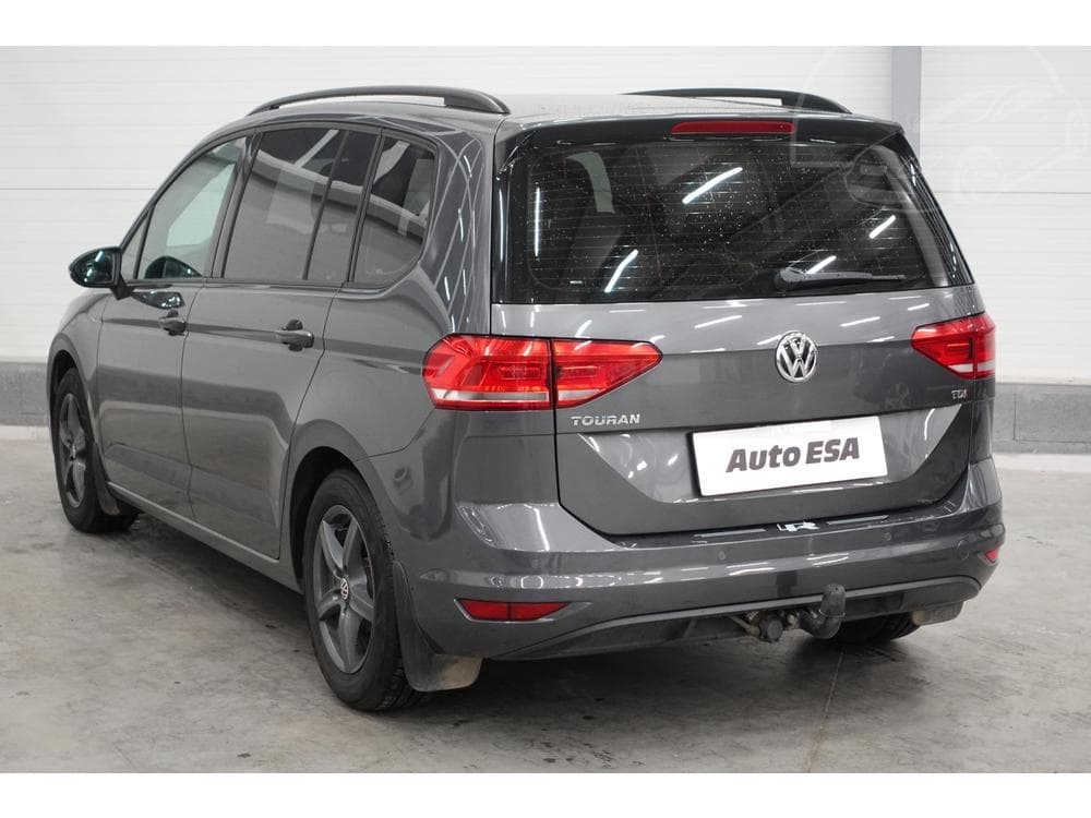 2016 Volkswagen Touran - 6