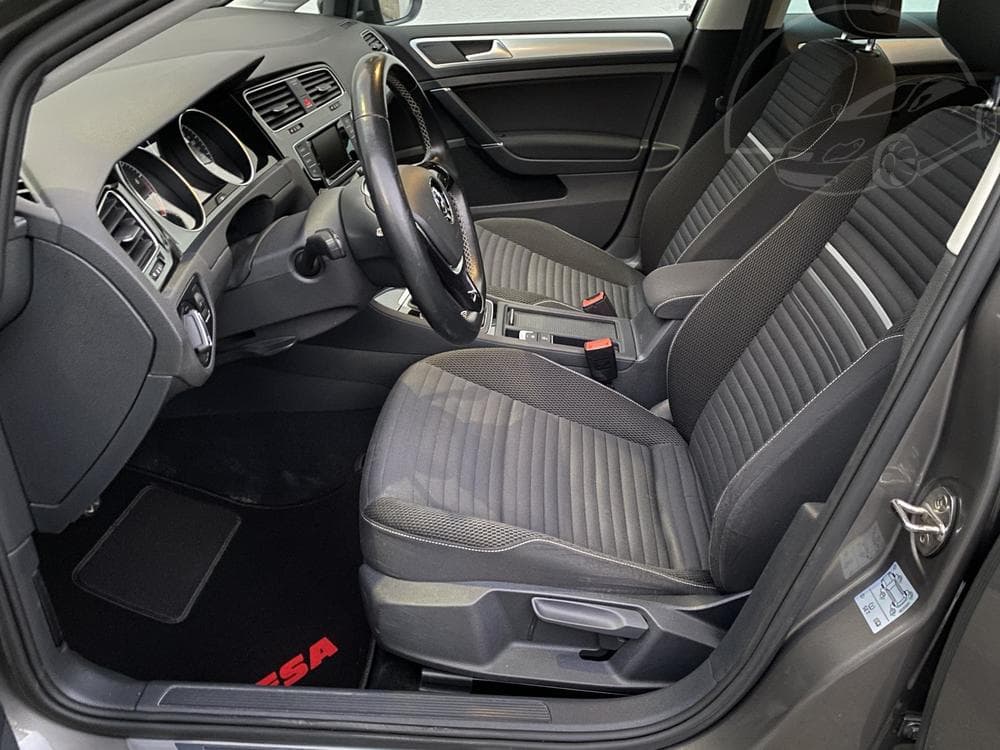 2014 Volkswagen GOLF - 25