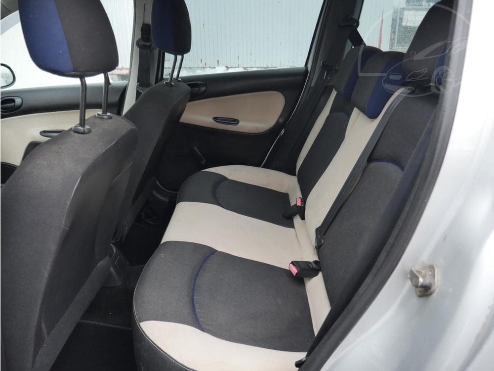 2005 Peugeot 206 - 10