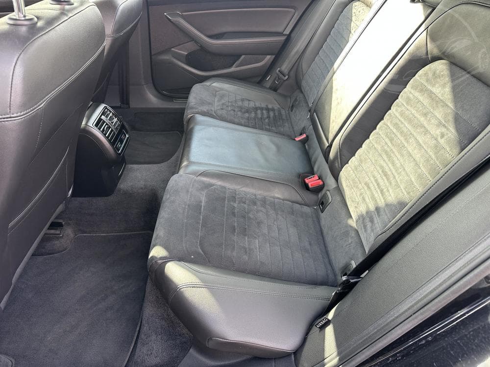 2016 Volkswagen PASSAT - 28