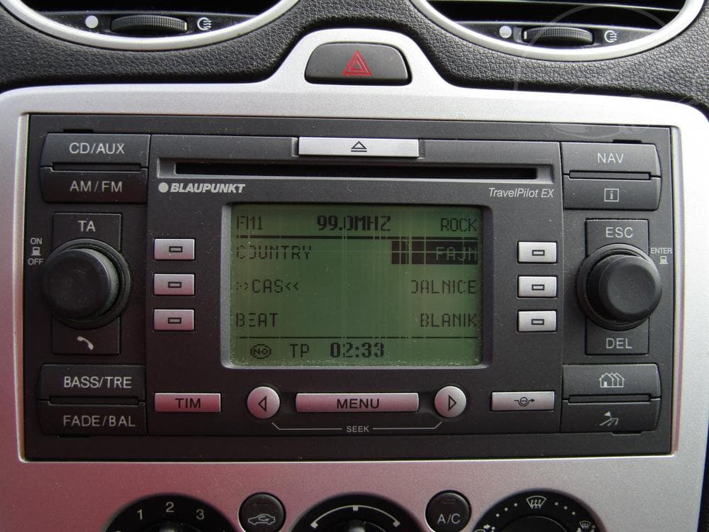 2006 Ford FOCUS - 13