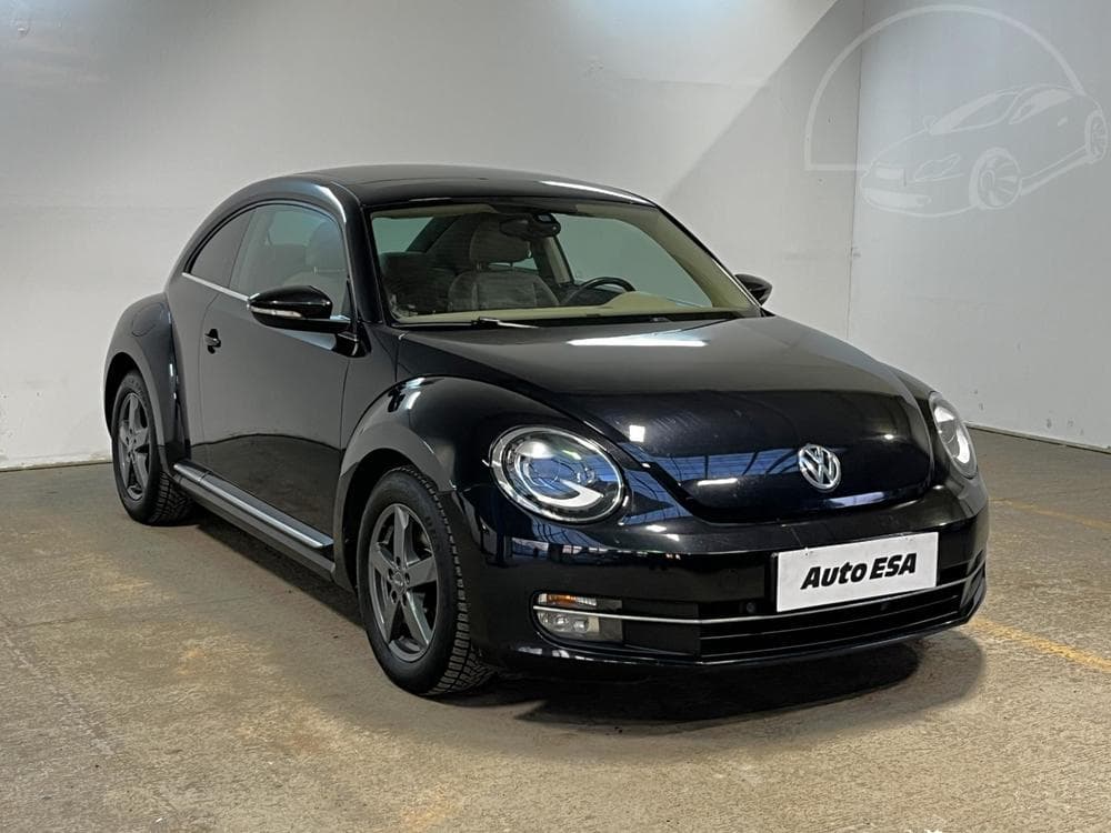 2013 Volkswagen BEETLE