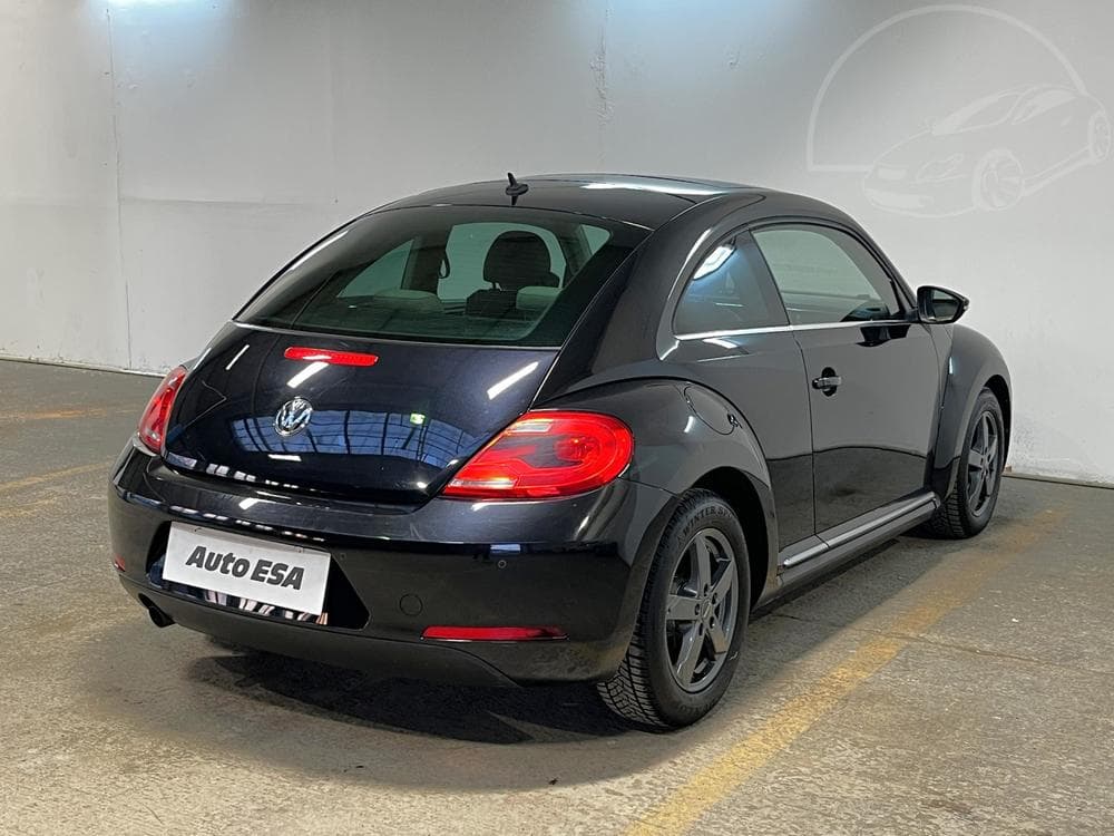 2013 Volkswagen BEETLE - 4