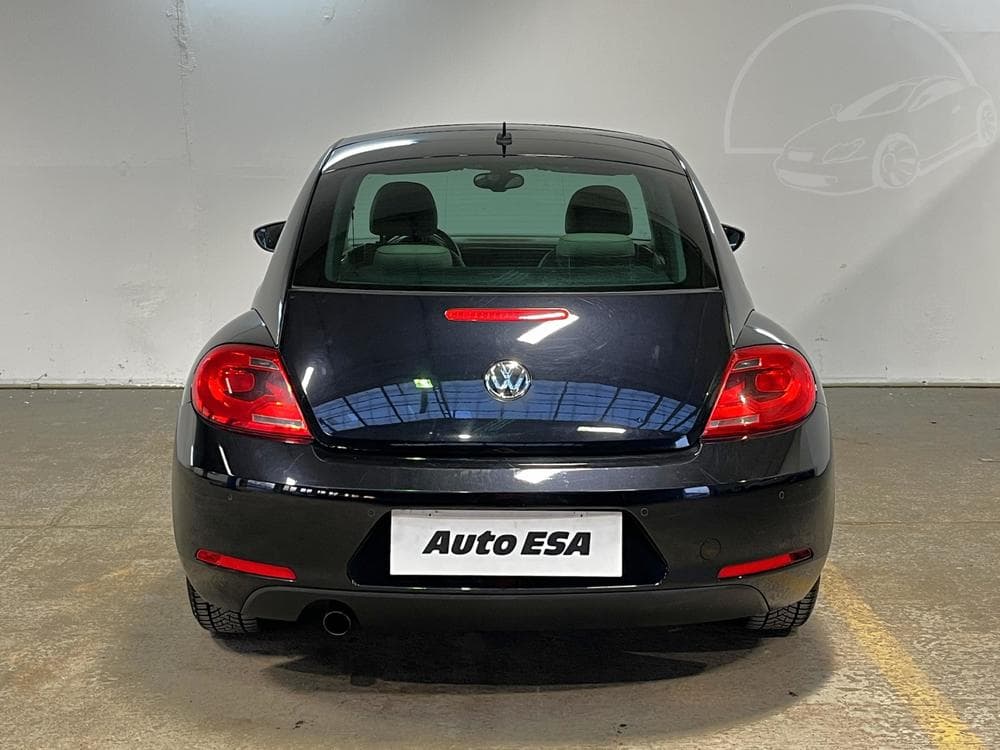 2013 Volkswagen BEETLE - 5