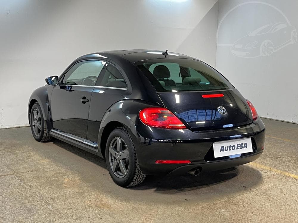 2013 Volkswagen BEETLE - 6