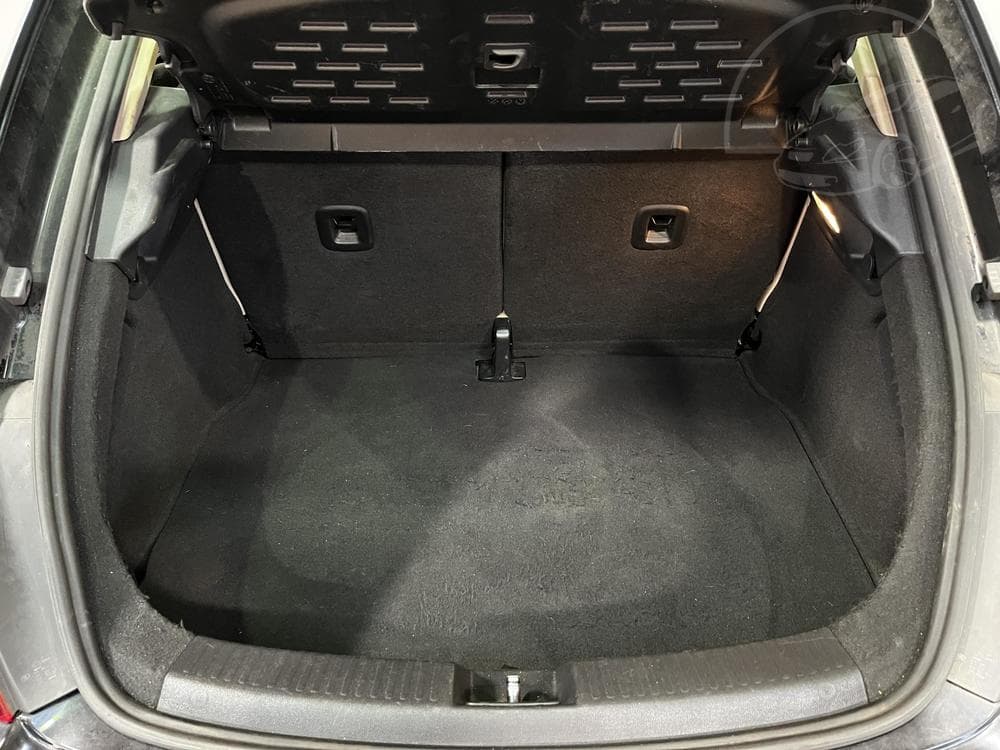 2013 Volkswagen BEETLE - 7