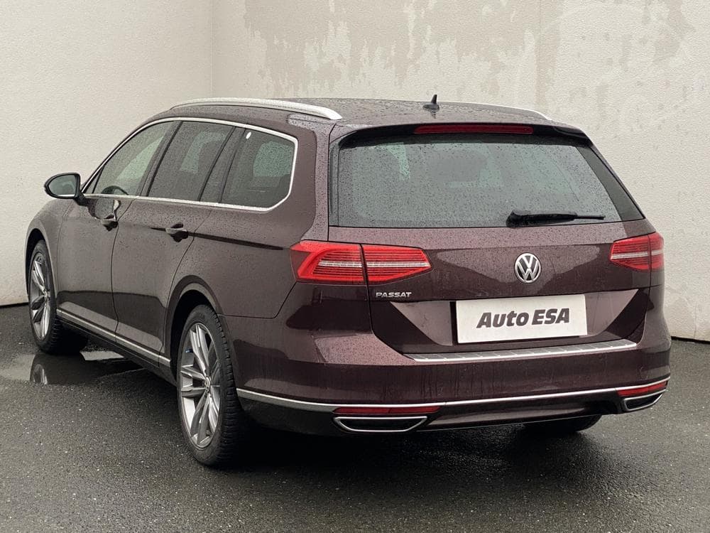 2015 Volkswagen PASSAT - 6