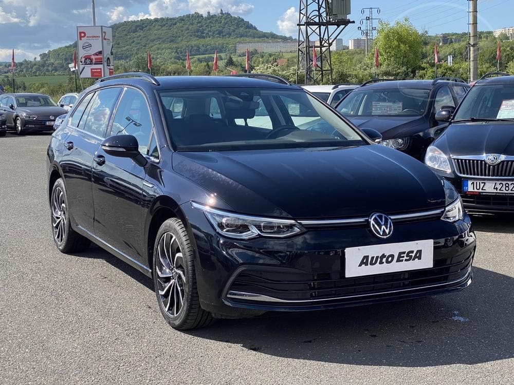 2023 Volkswagen GOLF