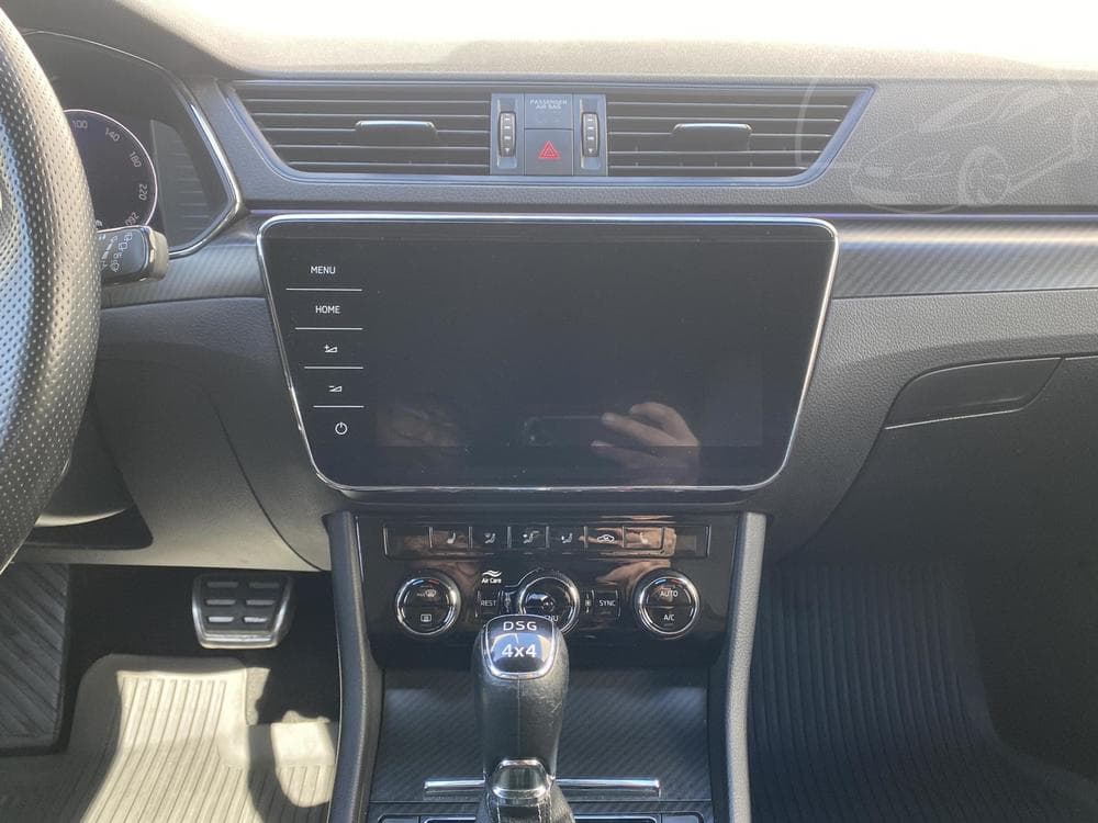 2021 Škoda SUPERB - 23